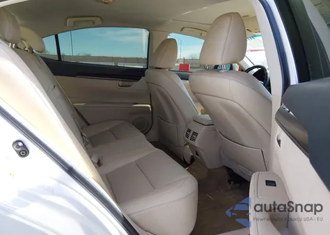 2014 Lexus Es 350 z USA, uszkodzony, nr VIN JTHBK1GG0E2136067